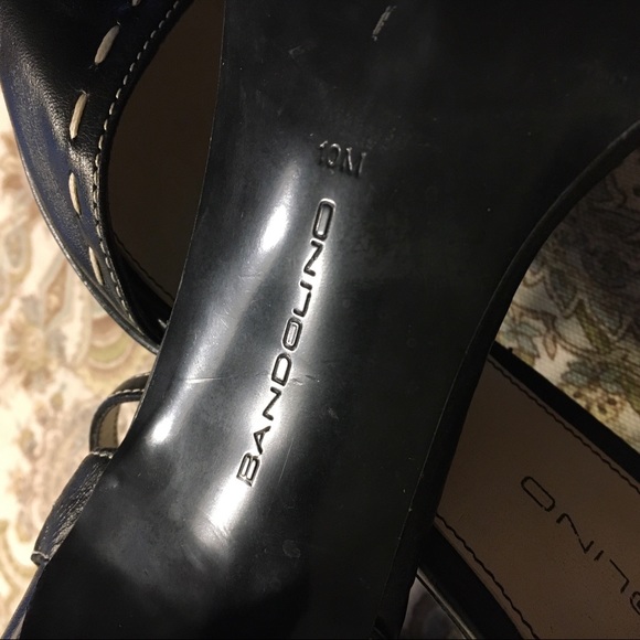 Bandolino Loreen Black Heels with Ankle Straps - Picture 4 of 8